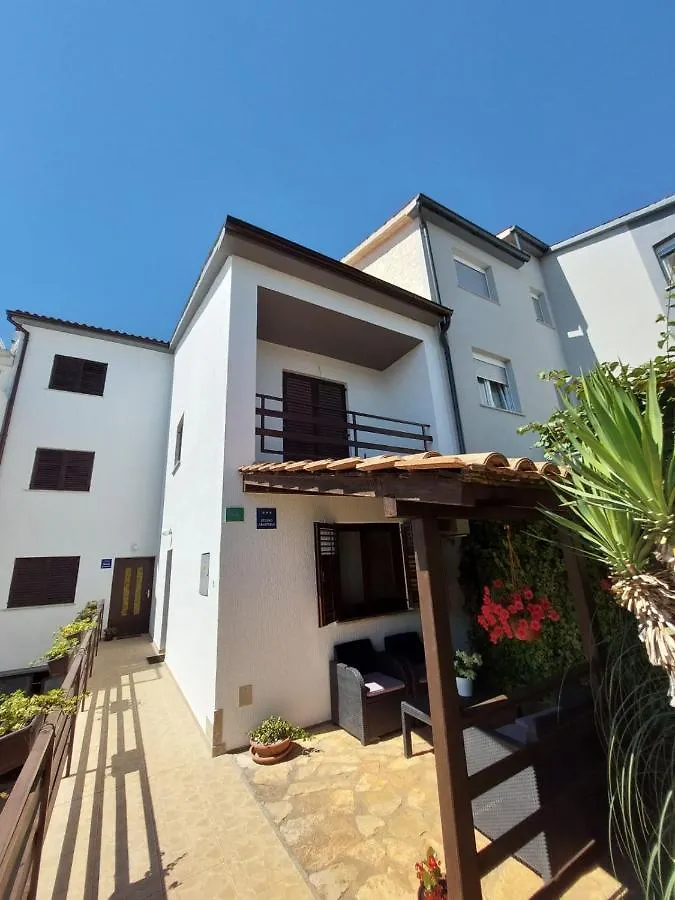 The Big Smile Apartments Pula Croatia