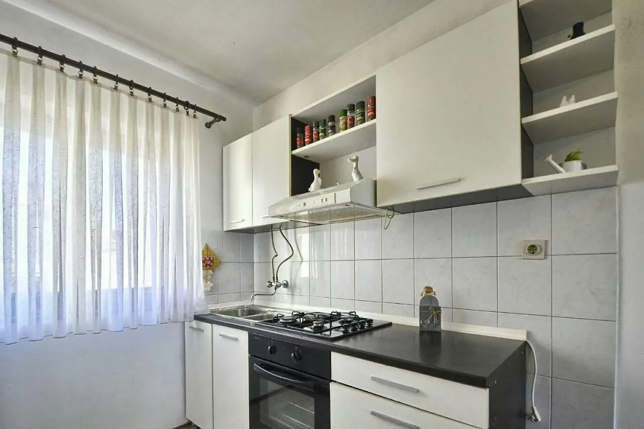 The Big Smile Apartments Pula Croatia